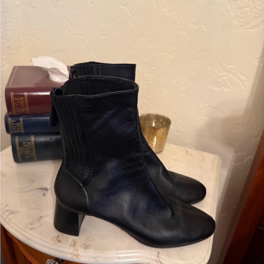 Aquazzura Black Leather Ankle Boots
